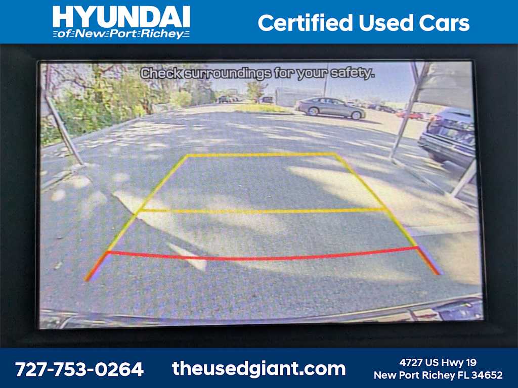 Thumbnail: 2020 Hyundai Santa Fe - 25