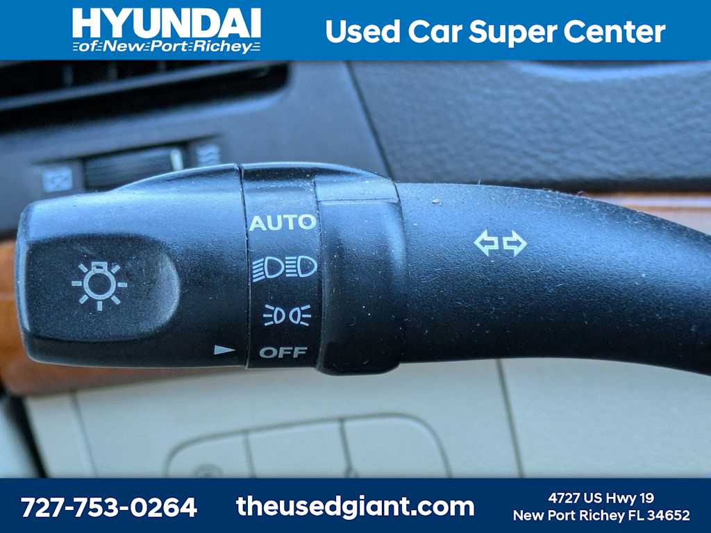 Thumbnail: 2009 Hyundai Sonata - 28