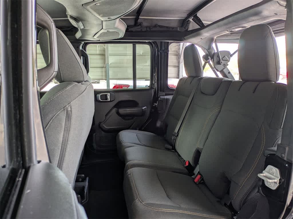 Thumbnail: 2025 Jeep Wrangler - 15