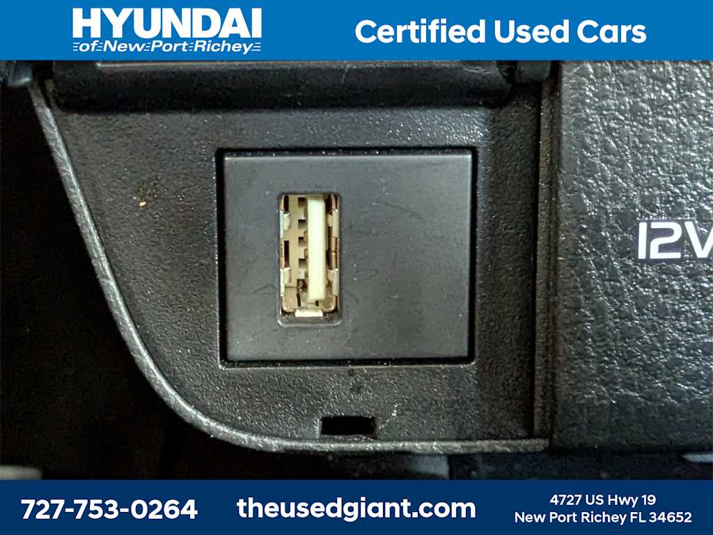 Thumbnail: 2022 Toyota Camry - 26