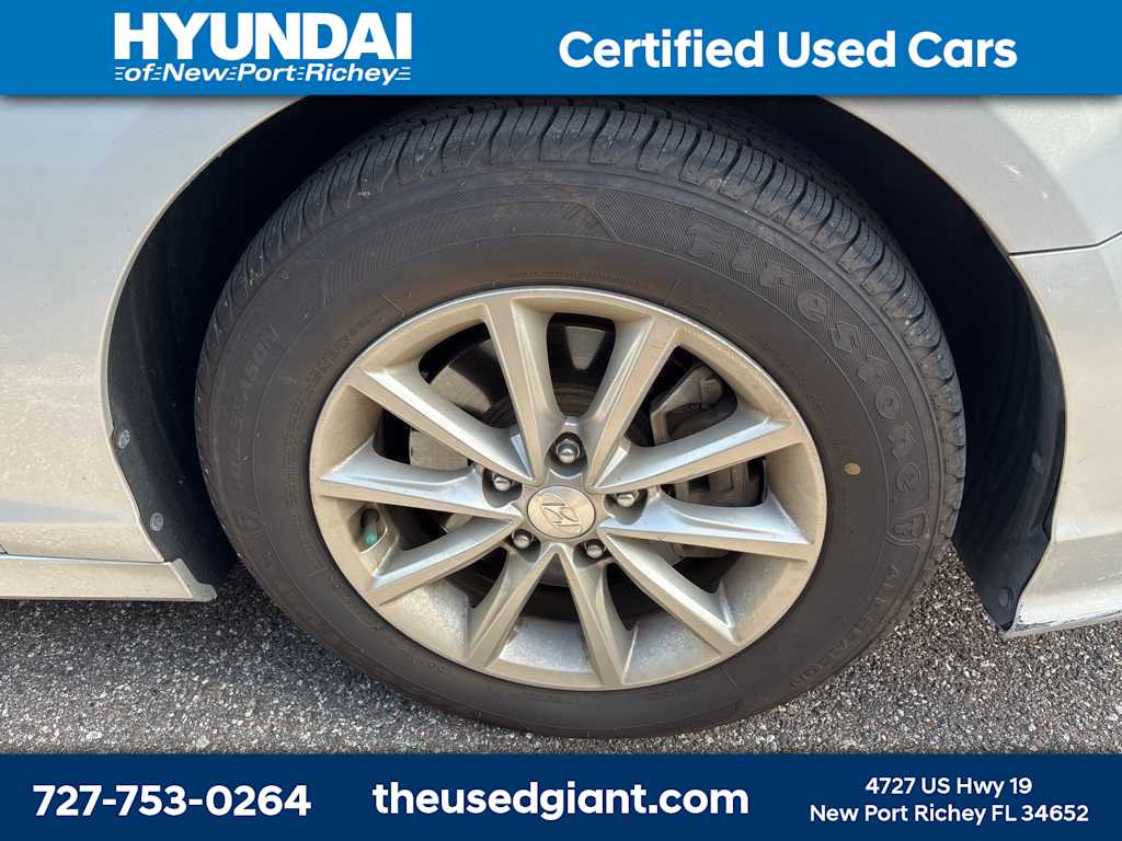 Thumbnail: 2019 Hyundai Sonata - 6