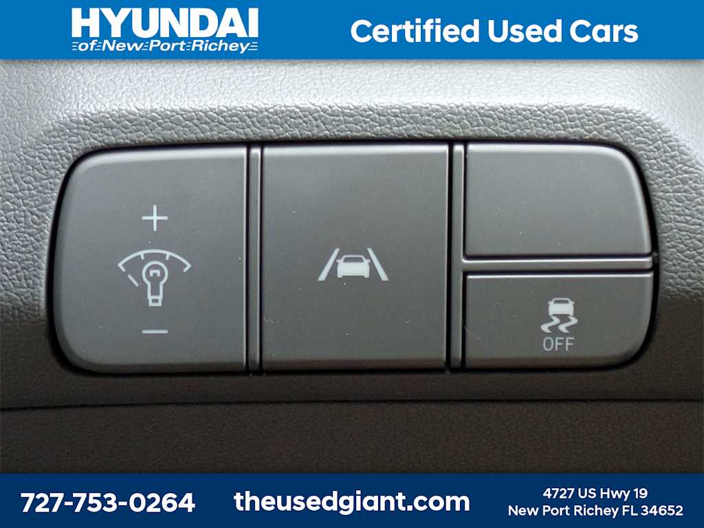 Thumbnail: 2023 Hyundai Elantra - 22