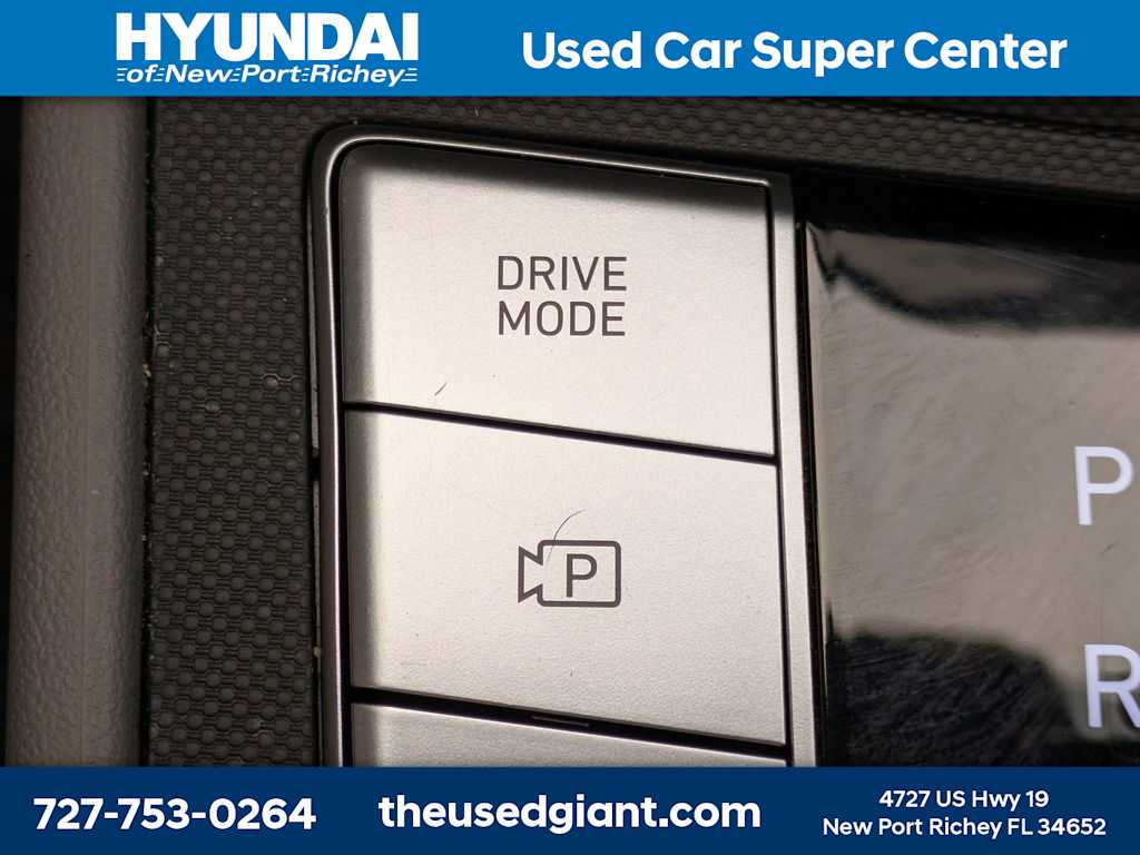 Thumbnail: 2025 Hyundai Elantra - 23