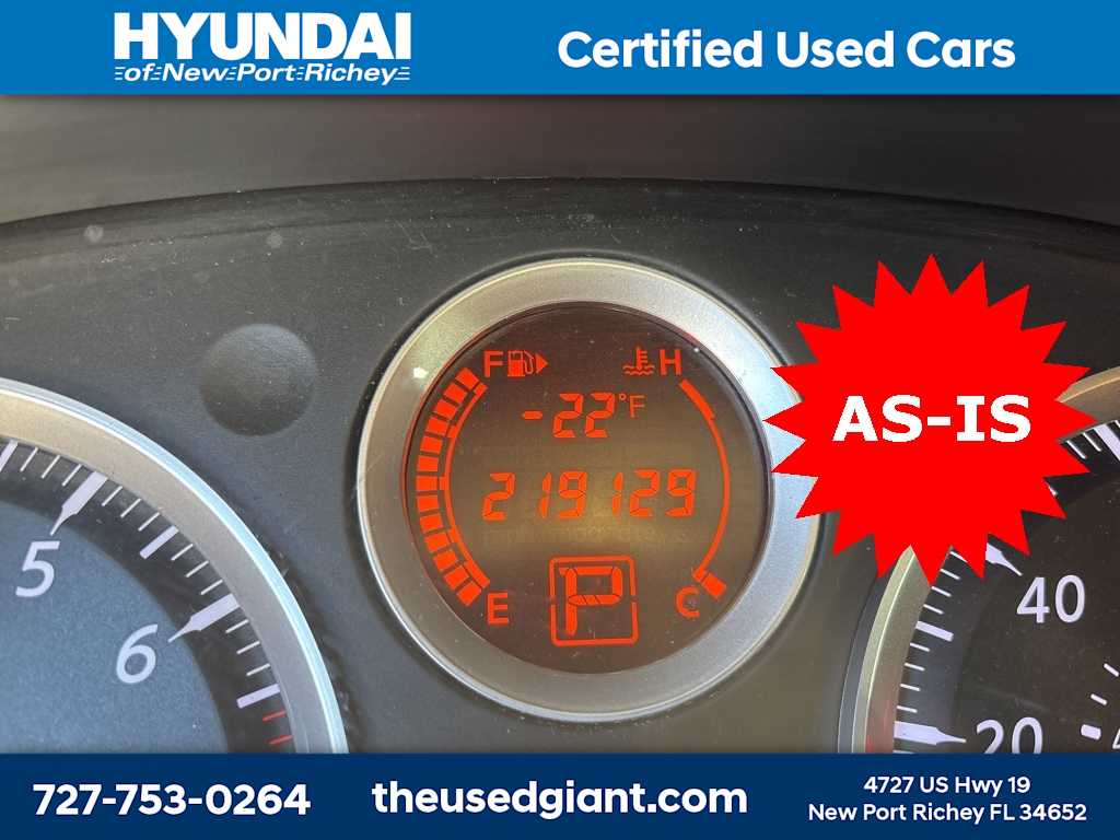 Thumbnail: 2011 Nissan Sentra - 12