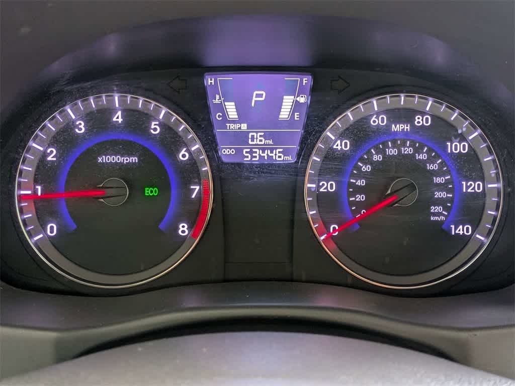 Thumbnail: 2013 Hyundai Accent - 25