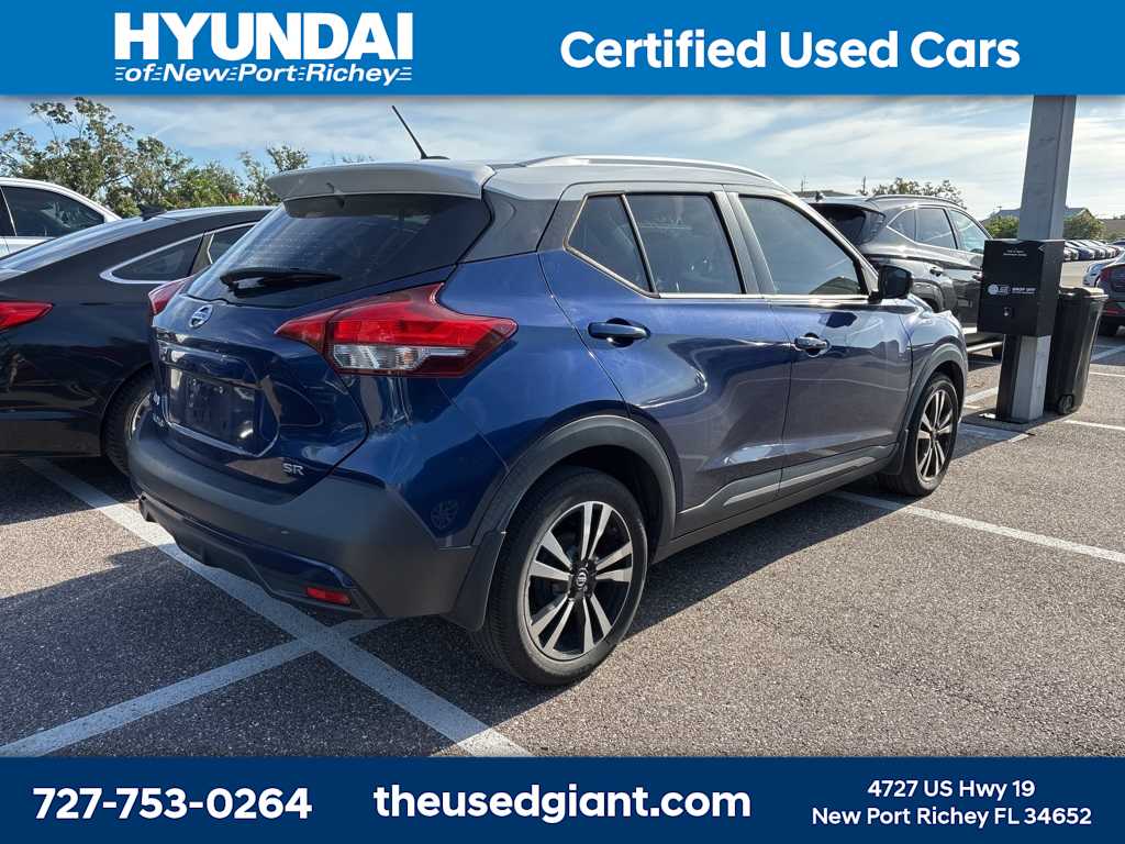 Thumbnail: 2018 Nissan Kicks - 3