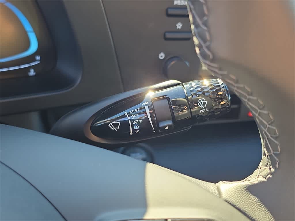 Thumbnail: 2026 Hyundai Elantra - 25