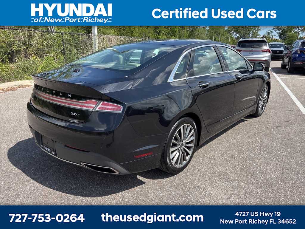 Thumbnail: 2019 Lincoln MKZ - 5