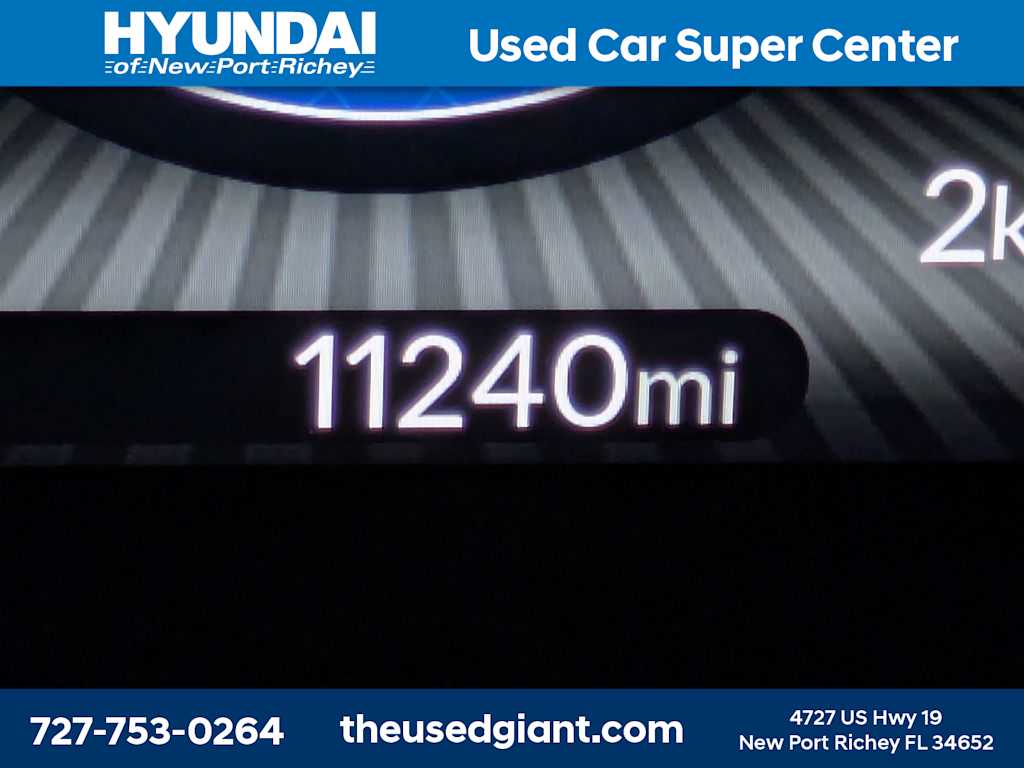 Thumbnail: 2024 Acura ZDX - 40