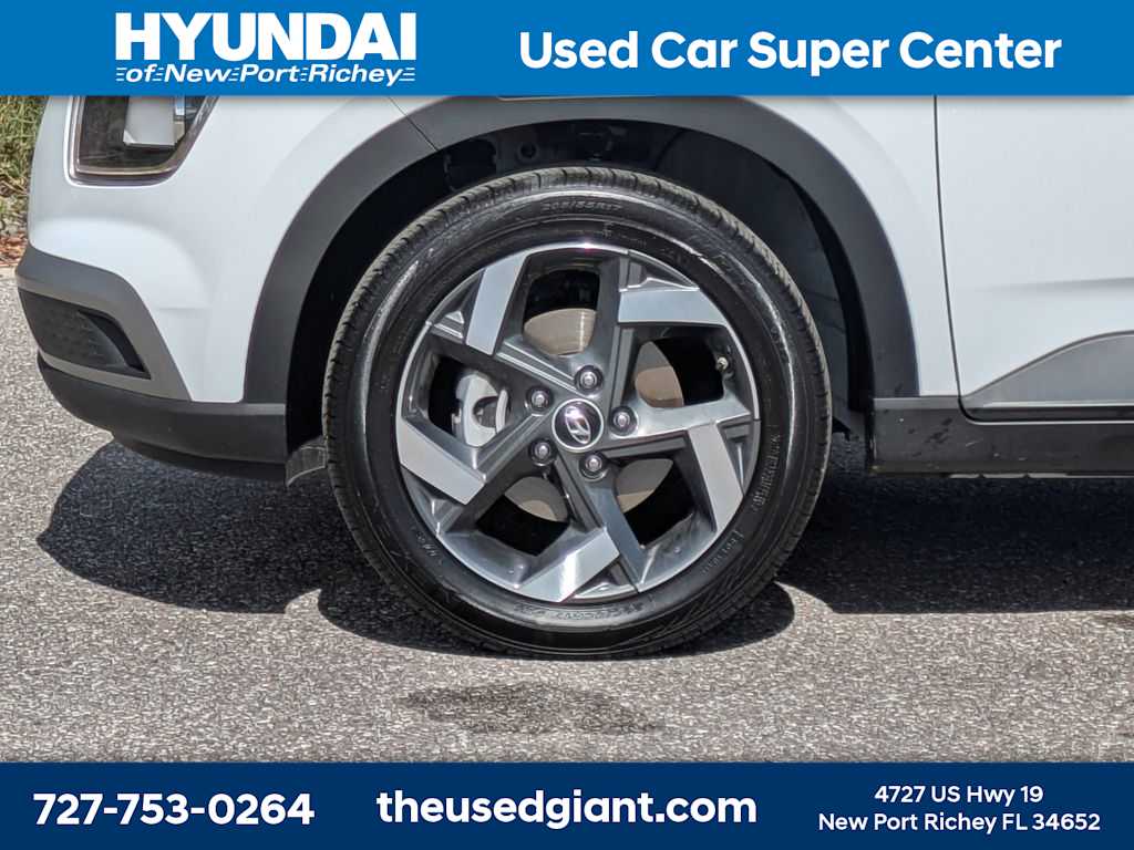 Thumbnail: 2026 Hyundai Venue - 10