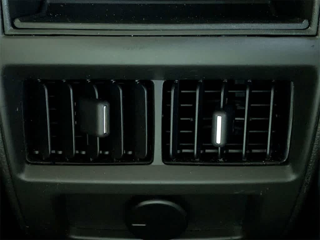 Thumbnail: 2015 Cadillac SRX - 17