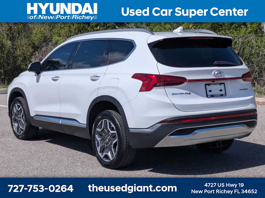 Thumbnail: 2023 Hyundai Santa Fe - 3