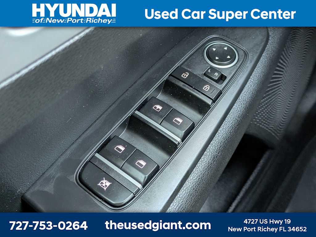 Thumbnail: 2024 Kia Forte - 23