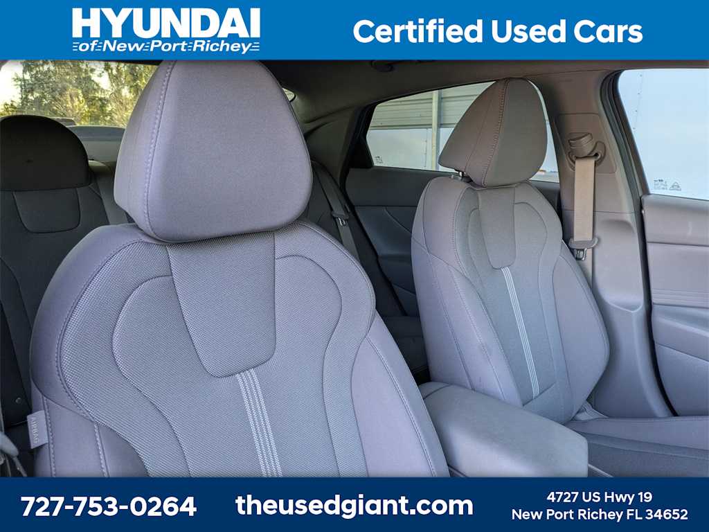 Thumbnail: 2024 Hyundai Elantra - 6