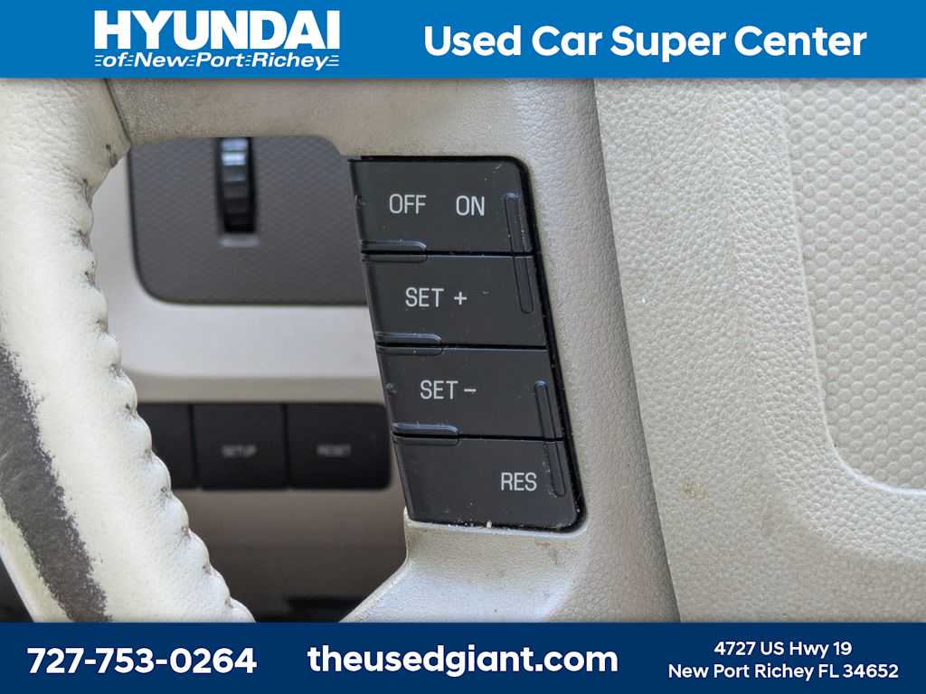 Thumbnail: 2012 Ford Escape - 28