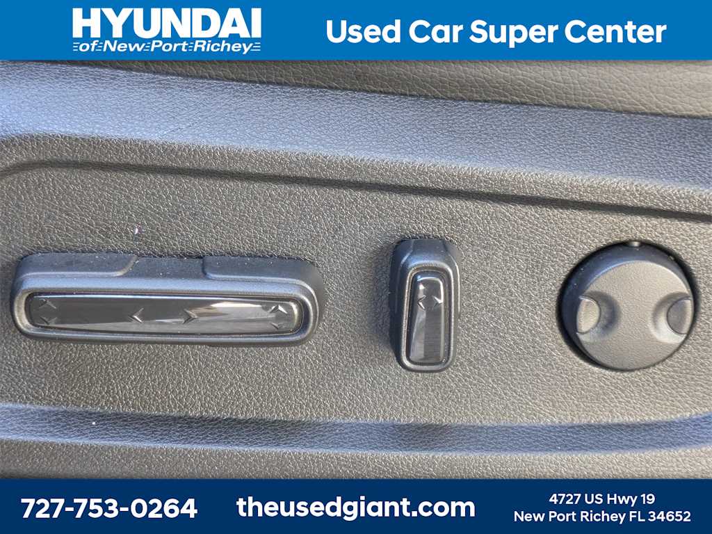 Thumbnail: 2025 Honda Pilot - 25