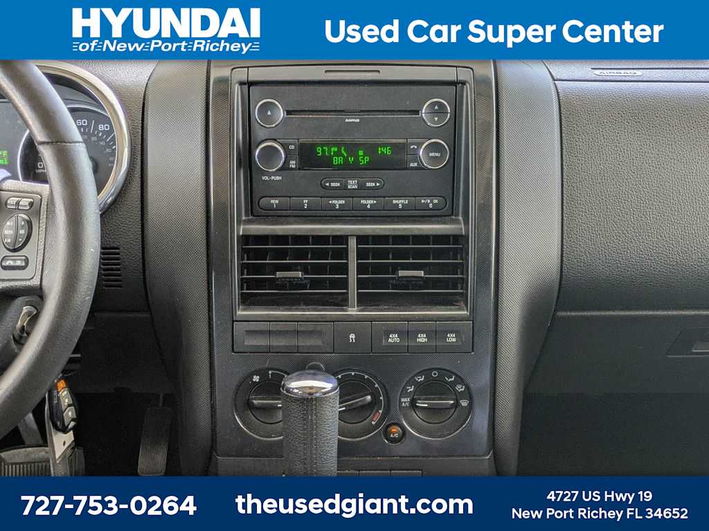 Thumbnail: 2010 Ford Explorer - 22