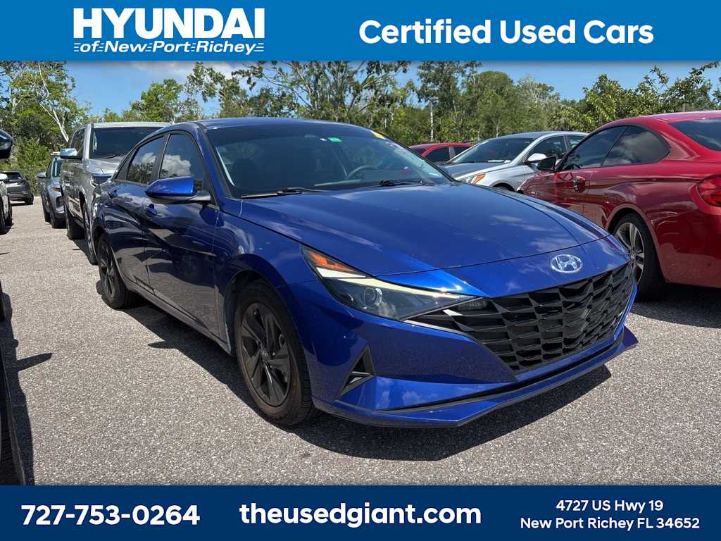 Thumbnail: 2021 Hyundai Elantra - 4