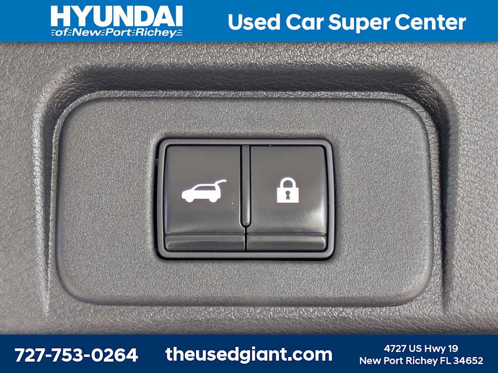 Thumbnail: 2022 Nissan Rogue - 13