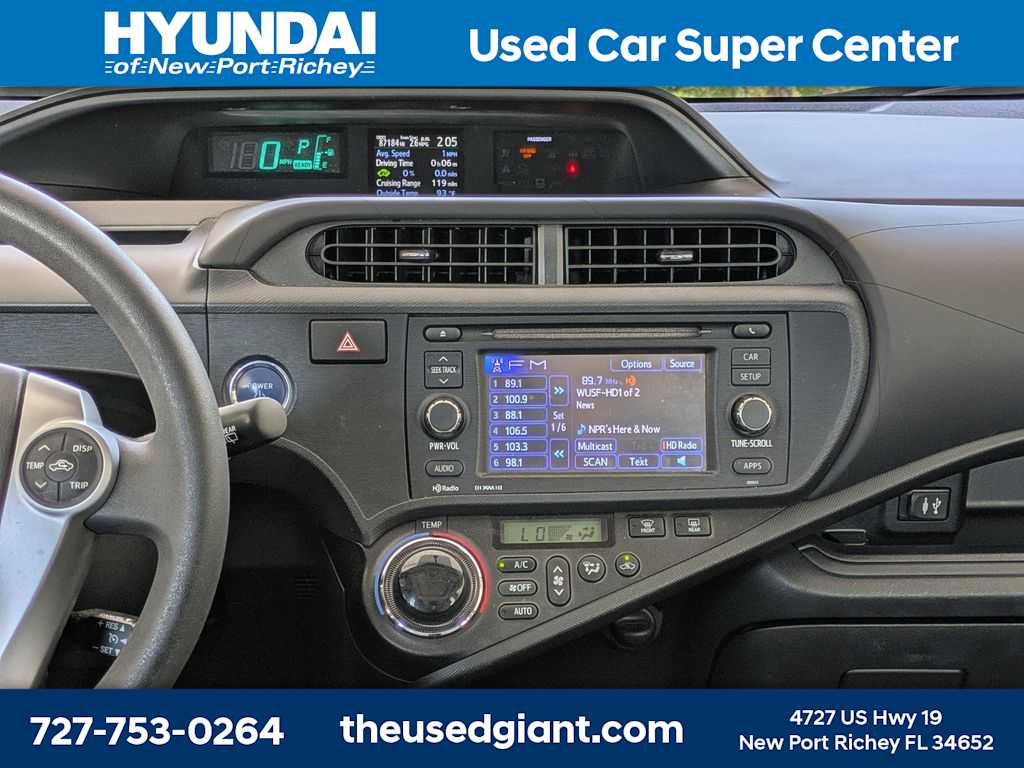Thumbnail: 2012 Toyota Prius c - 19