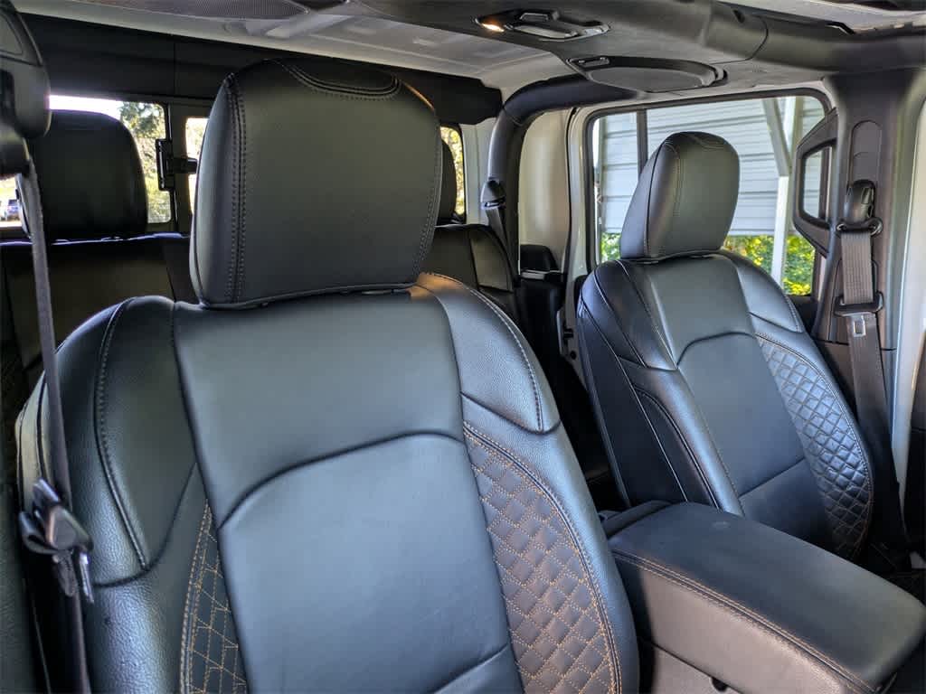 Thumbnail: 2023 Jeep Gladiator - 6