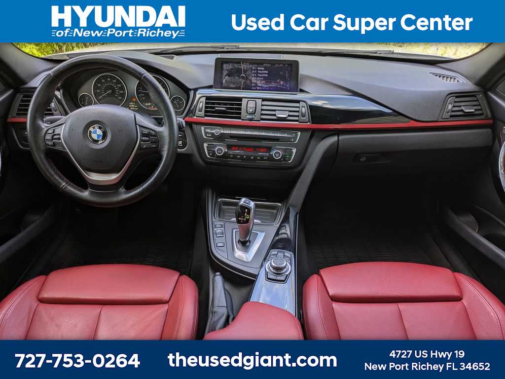 Thumbnail: 2013 BMW 3 Series - 15