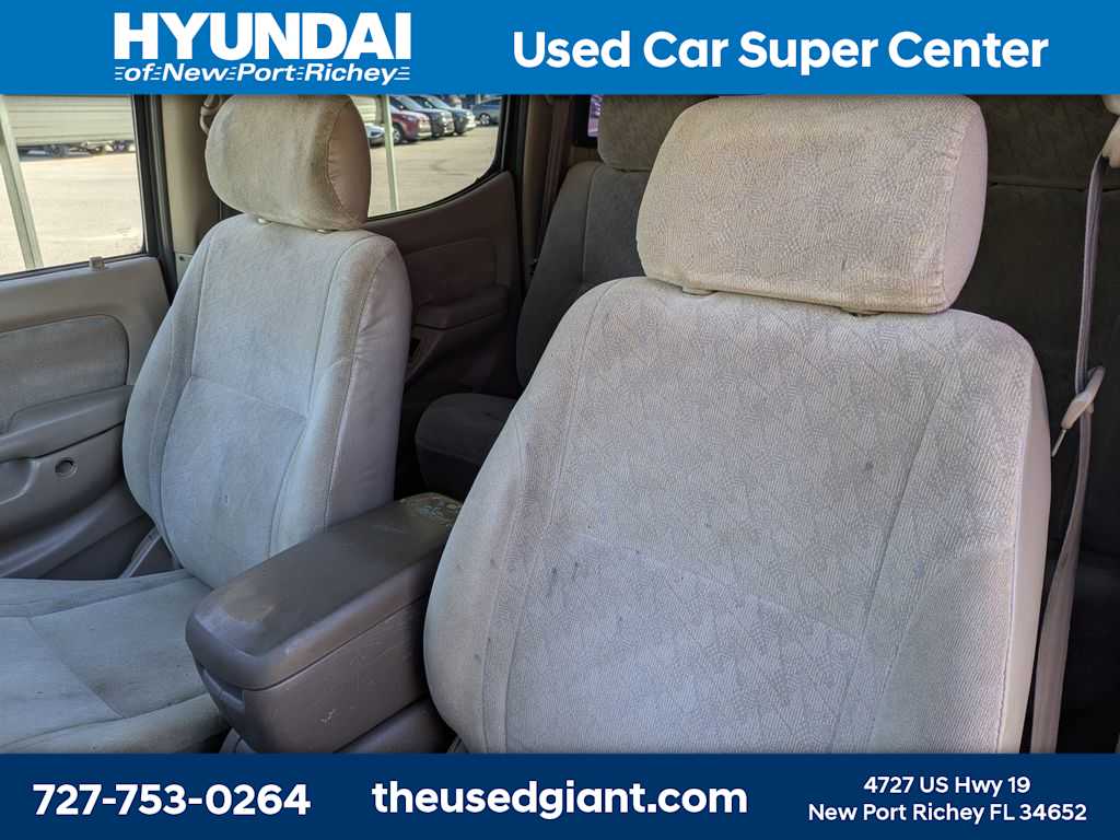 Thumbnail: 2002 Toyota Tacoma - 7