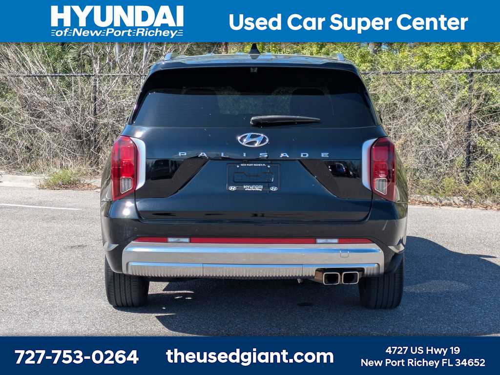 Thumbnail: 2023 Hyundai Palisade - 4