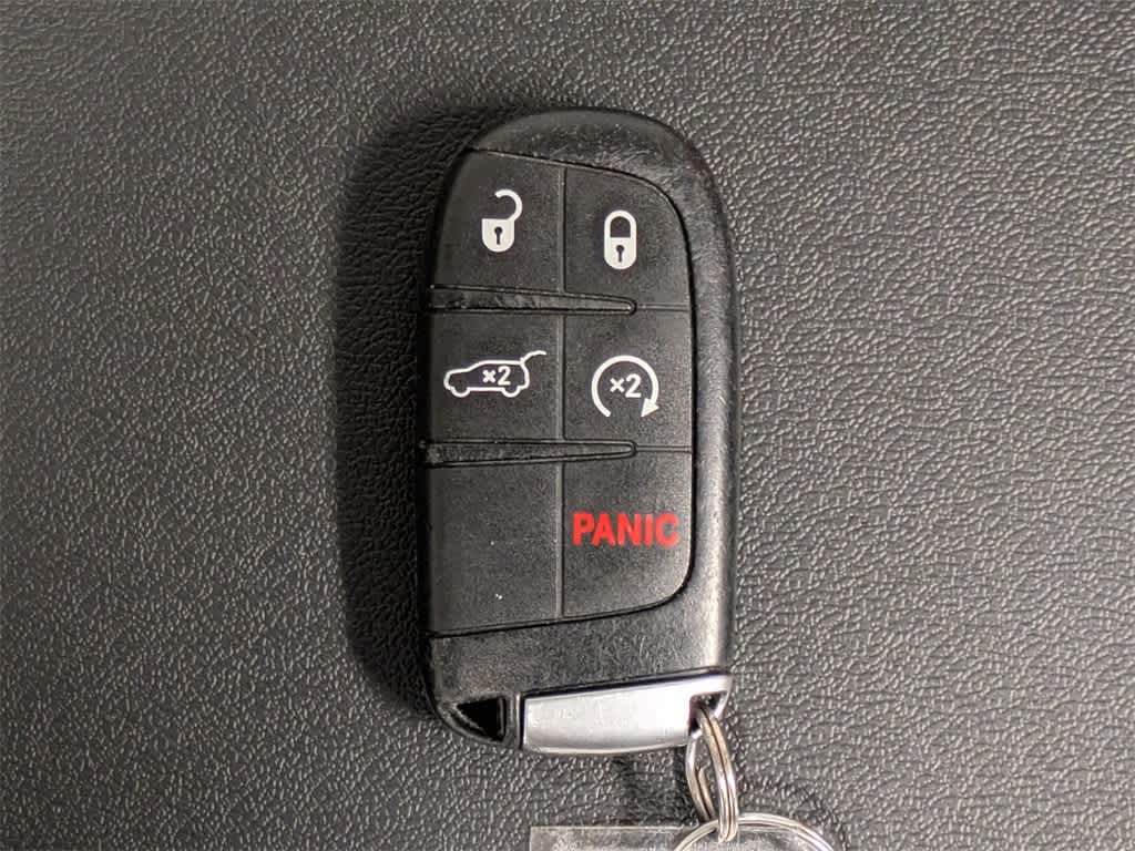 Thumbnail: 2020 Jeep Grand Cherokee - 37