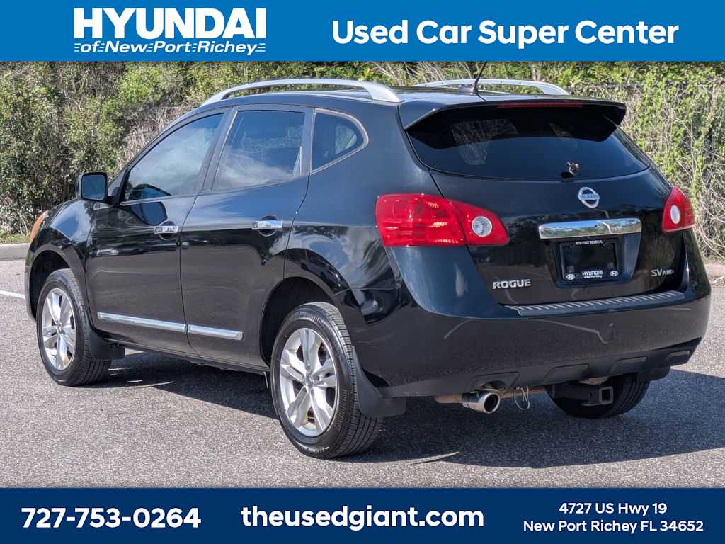 Thumbnail: 2013 Nissan Rogue - 3