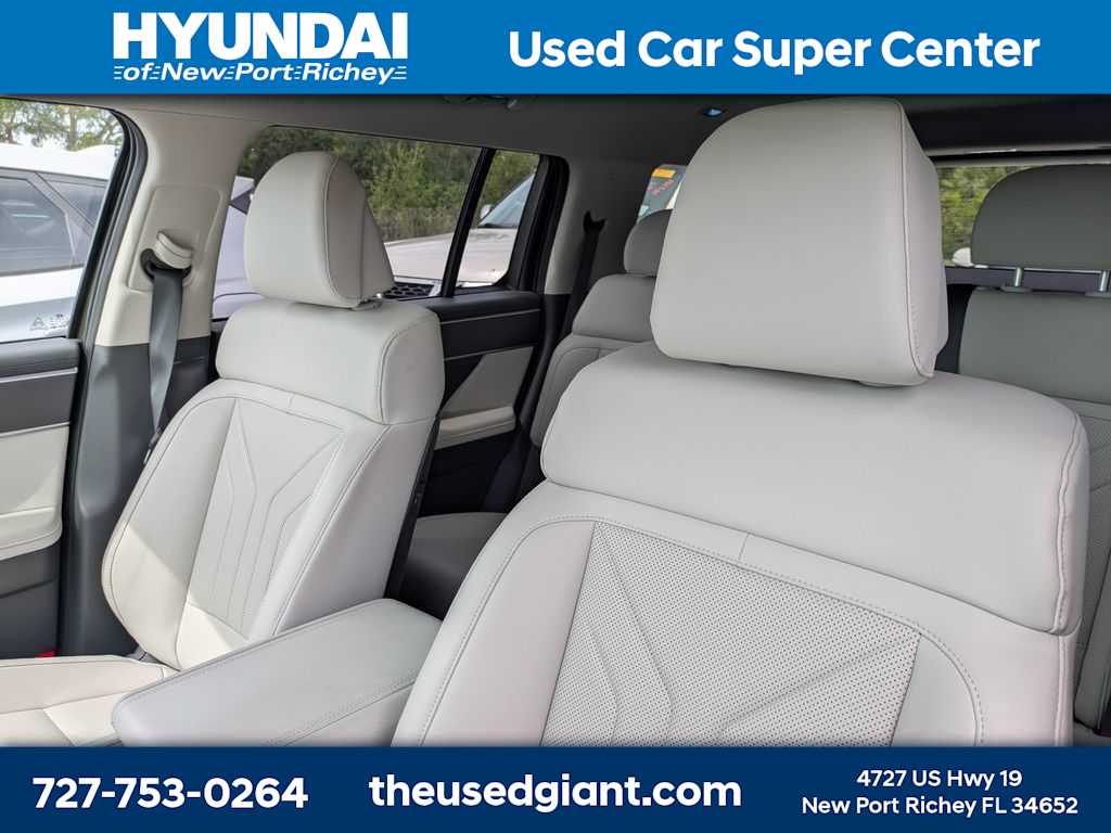 Thumbnail: 2025 Hyundai Santa Fe - 3