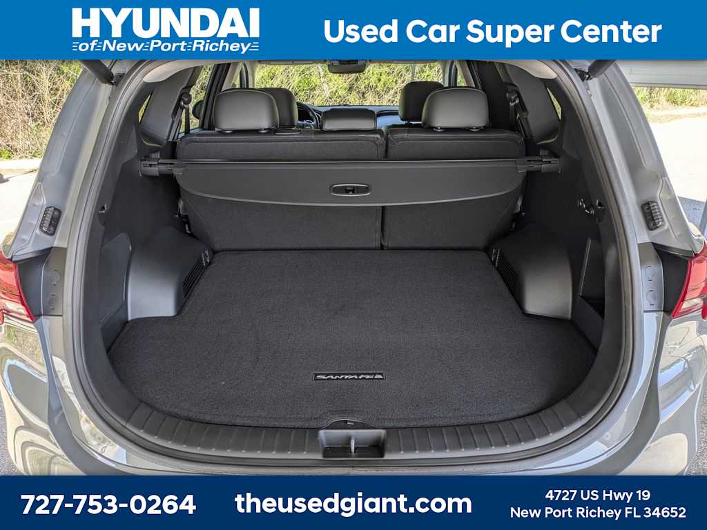 Thumbnail: 2023 Hyundai Santa Fe - 12