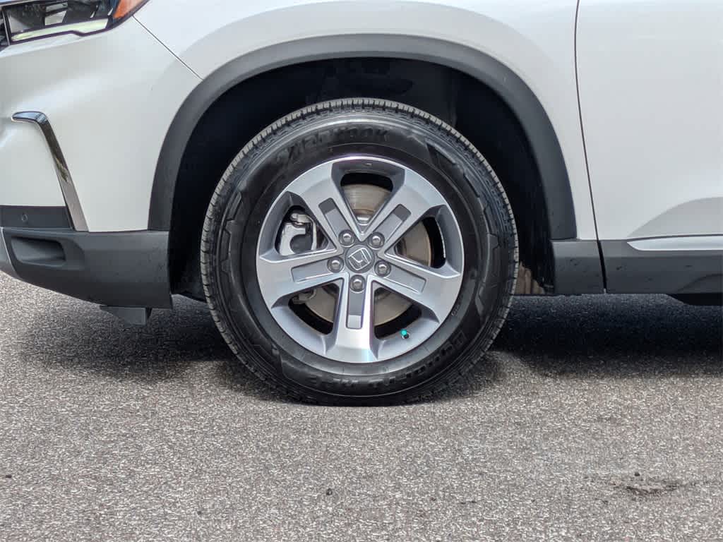 Thumbnail: 2025 Honda Pilot - 9