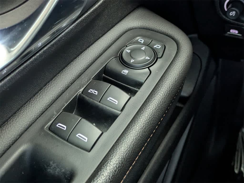 Thumbnail: 2018 GMC Terrain - 30