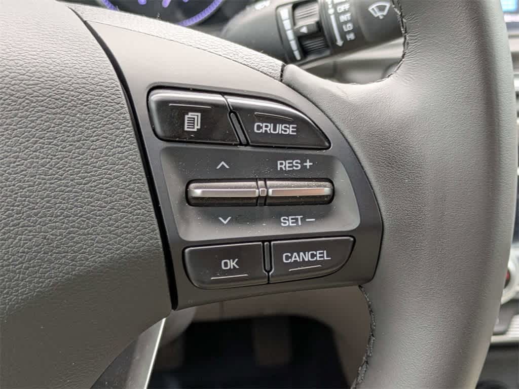 Thumbnail: 2020 Hyundai Elantra - 27