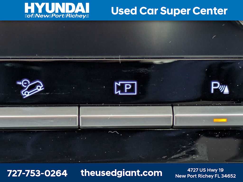 Thumbnail: 2026 Hyundai Santa Fe - 32