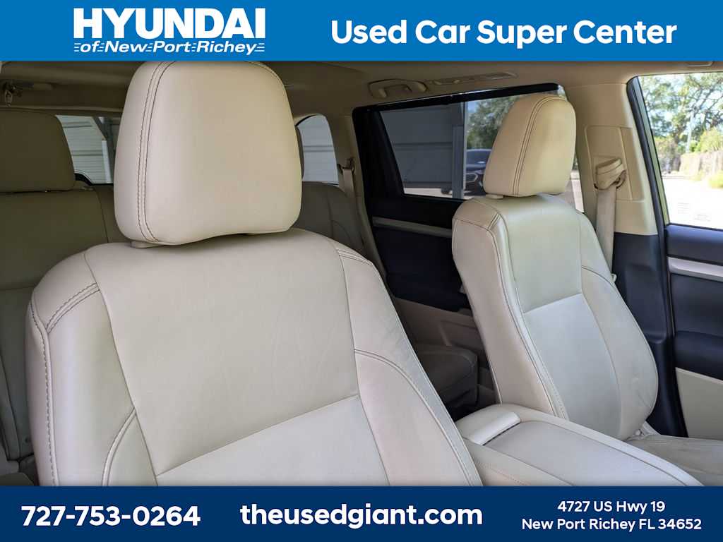 Thumbnail: 2016 Toyota Highlander - 6