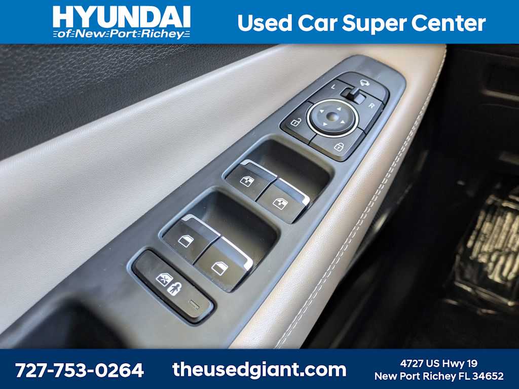 Thumbnail: 2023 Hyundai Santa Fe - 37