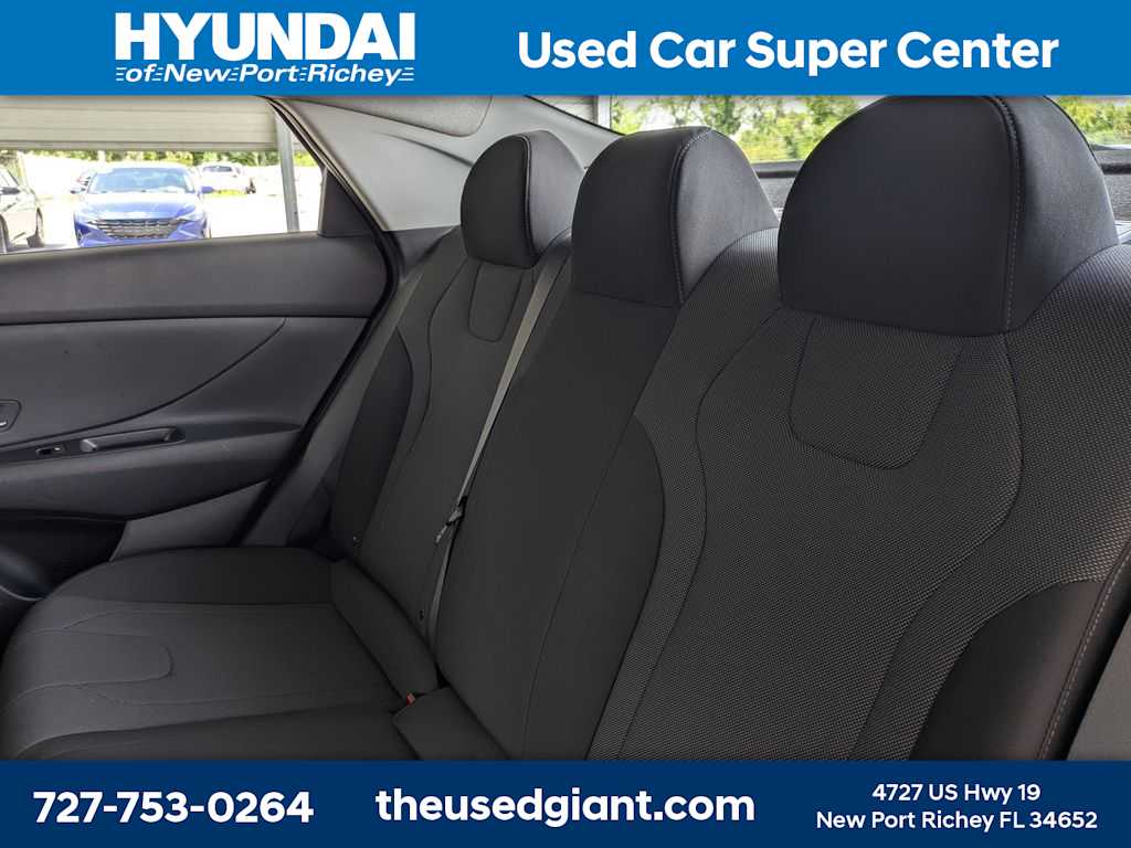 Thumbnail: 2023 Hyundai Elantra - 13