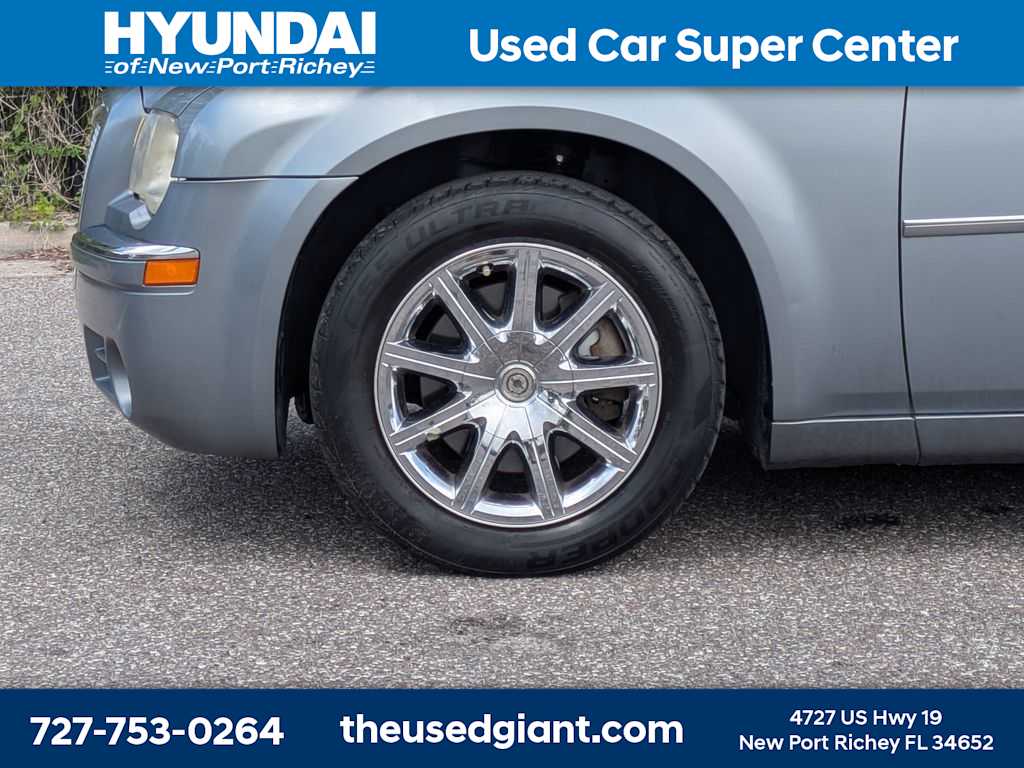 Thumbnail: 2007 Chrysler 300 - 10