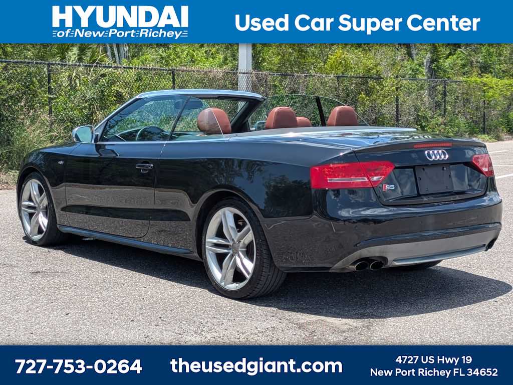 Thumbnail: 2010 Audi S5 - 3