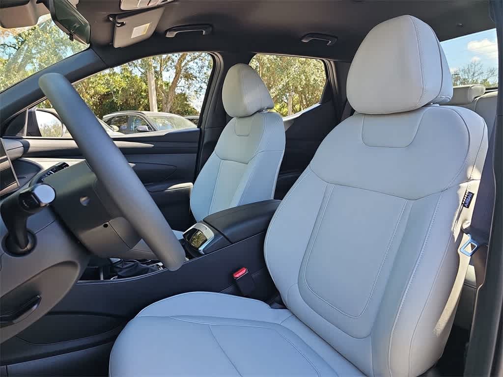 Thumbnail: 2025 Hyundai Santa Cruz - 25