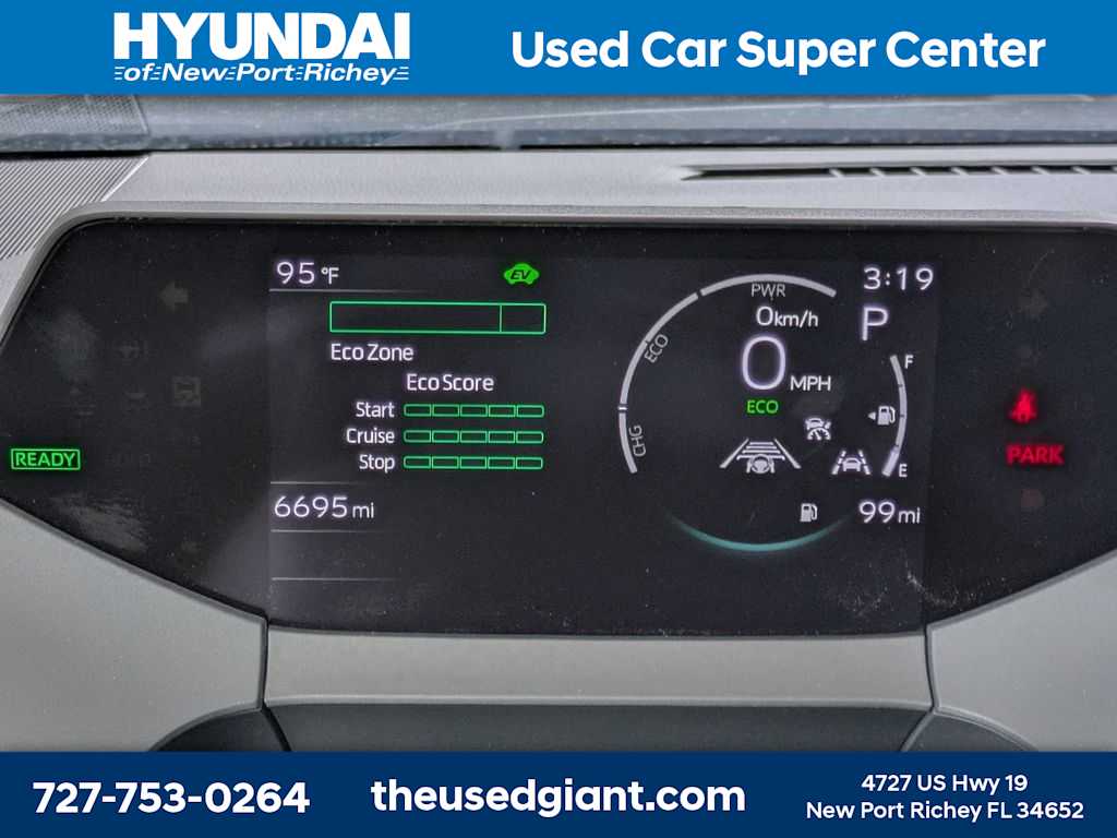 Thumbnail: 2024 Toyota Prius - 30