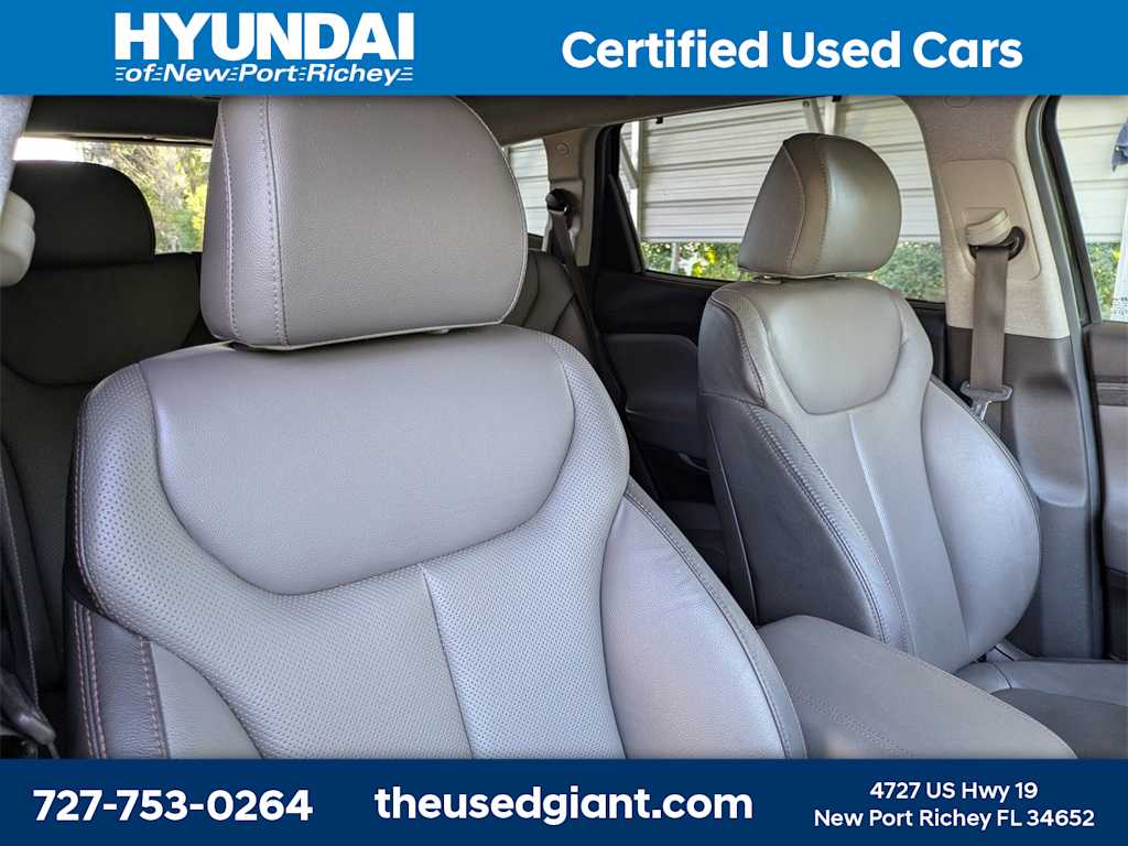 Thumbnail: 2020 Hyundai Santa Fe - 6