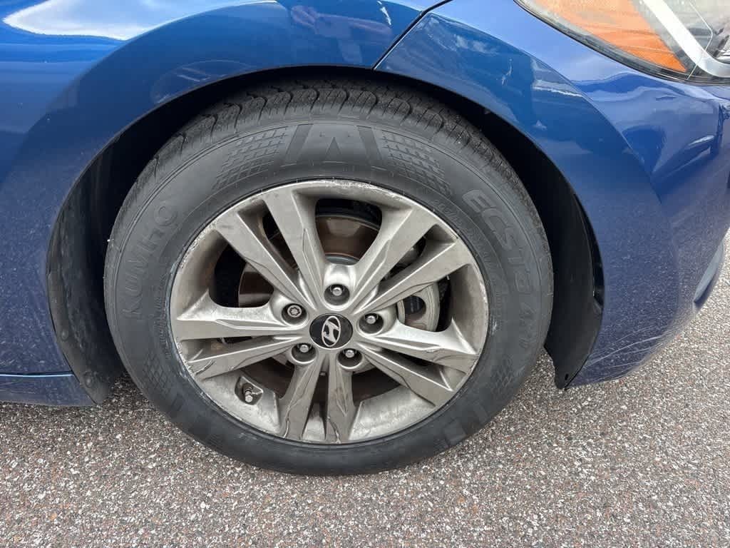 Thumbnail: 2018 Hyundai Elantra - 5