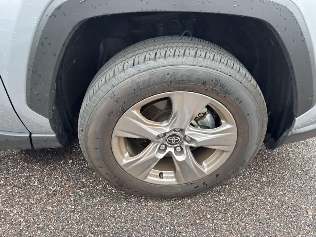 Thumbnail: 2025 Toyota RAV4 - 6