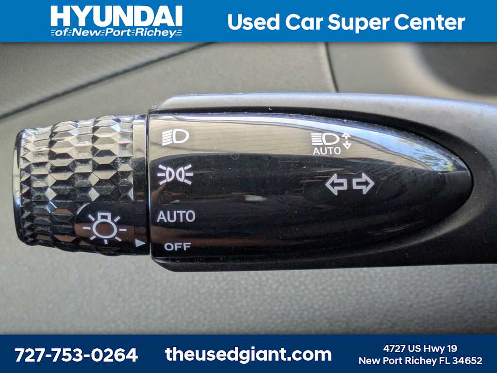 Thumbnail: 2023 Hyundai Santa Cruz - 30