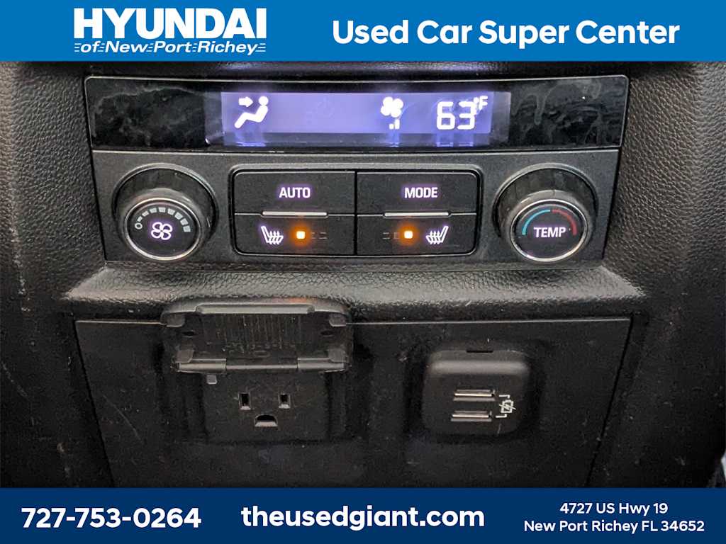 Thumbnail: 2020 Chevrolet Traverse - 19