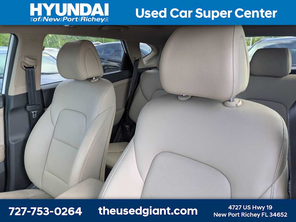 Thumbnail: 2018 Hyundai Tucson - 3