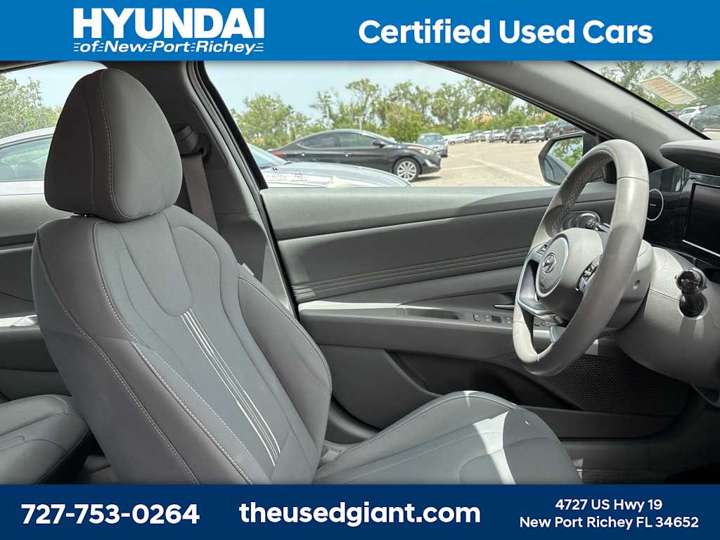 2022 Hyundai Elantra SEL 7